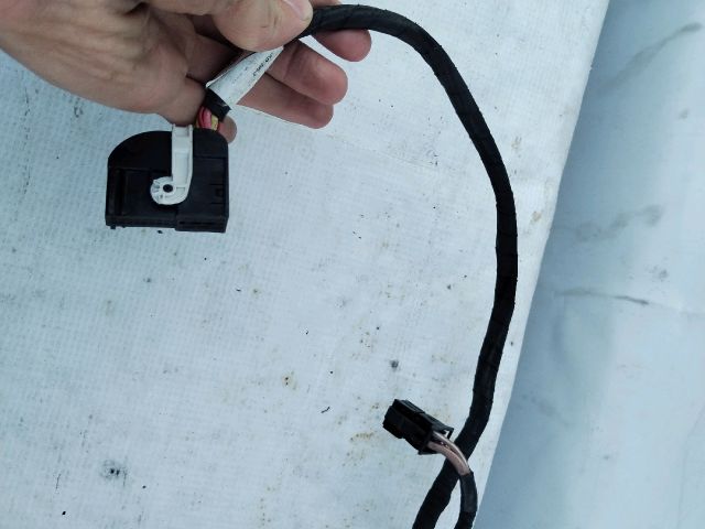 bontott VW TIGUAN Vonóhorog