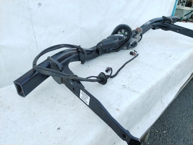 bontott VW TIGUAN Vonóhorog