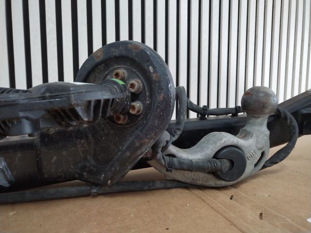 bontott VW TIGUAN Vonóhorog