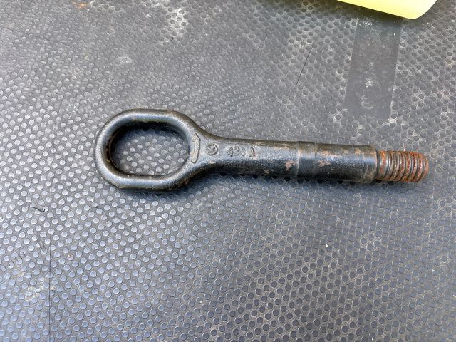 bontott VW TIGUAN Vonószem