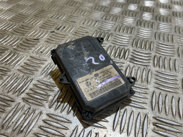 bontott VW TIGUAN Xenon Trafó