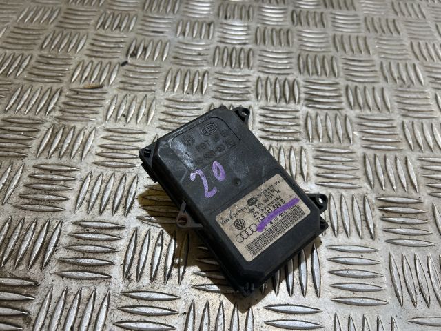 bontott VW TIGUAN Xenon Trafó