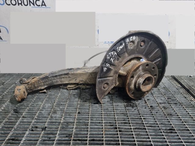 bontott VW TOUAREG Bal első Csonkállvány