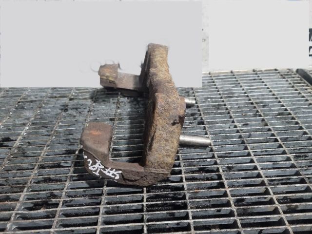 bontott VW TOUAREG Bal első Fékkengyel