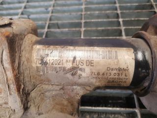 bontott VW TOUAREG Bal első Lengéscsillapító