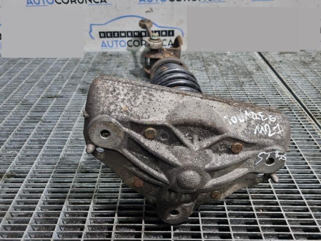 bontott VW TOUAREG Bal első Lengéscsillapító