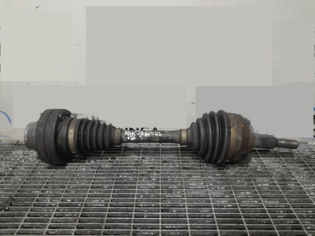 bontott VW TOUAREG Bal Féltengely