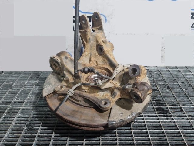 bontott VW TOUAREG Bal hátsó Csonkállvány