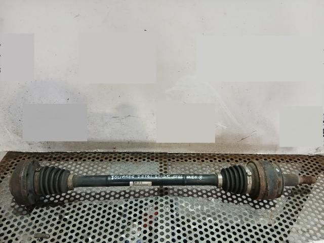 bontott VW TOUAREG Bal hátsó Féltengely