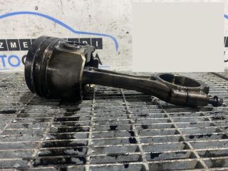 bontott VW TOUAREG Dugattyú