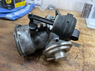 bontott VW TOUAREG EGR / AGR Szelep