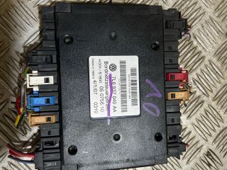 bontott VW TOUAREG Fedélzeti Számítógép