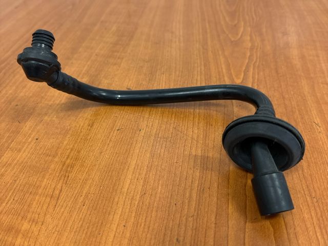 bontott VW TOUAREG Fékrásegítő Cső