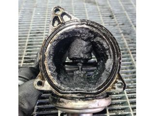 bontott VW TOUAREG Fojtószelep (Elektromos)