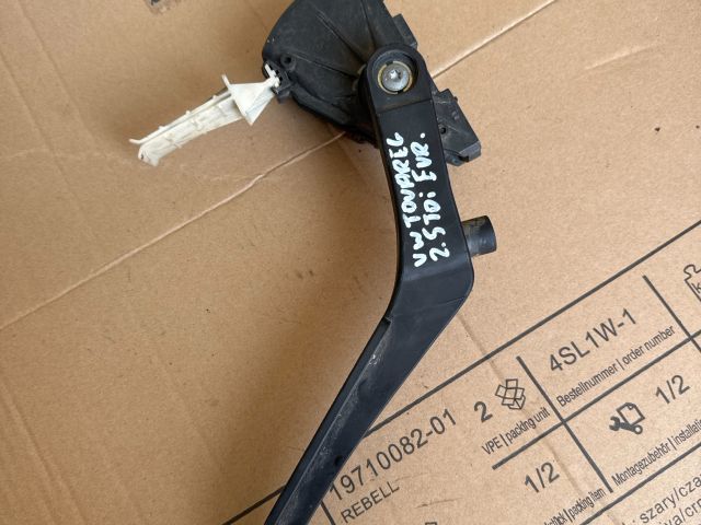 bontott VW TOUAREG Gázpedál (Elektromos)