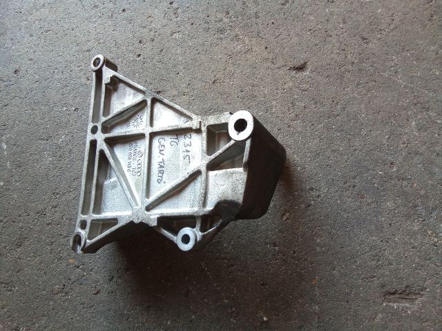 bontott VW TOUAREG Generátor Tartó Bak