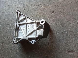 bontott VW TOUAREG Generátor Tartó Bak