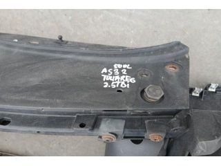 bontott VW TOUAREG Homlokfal (Üres lemez)