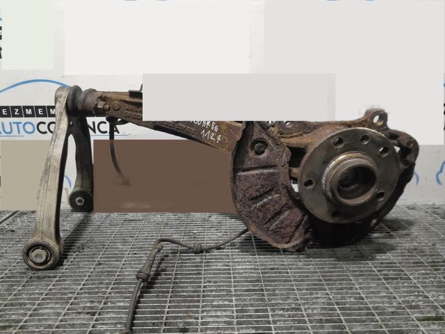 bontott VW TOUAREG Jobb első Csonkállvány