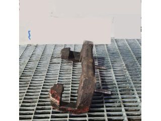 bontott VW TOUAREG Jobb első Fékkengyel