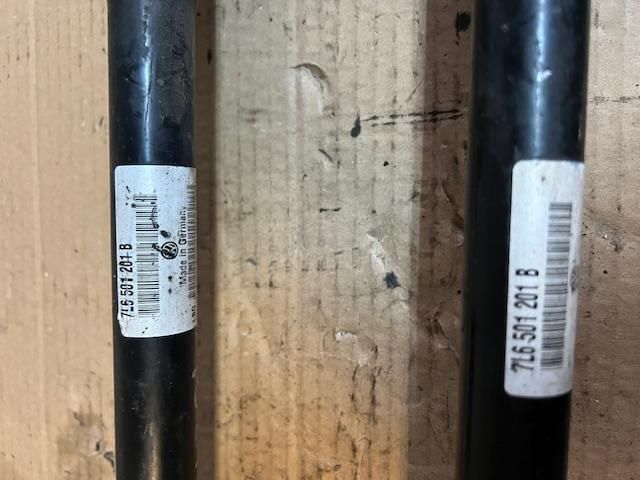 bontott VW TOUAREG Jobb hátsó Féltengely