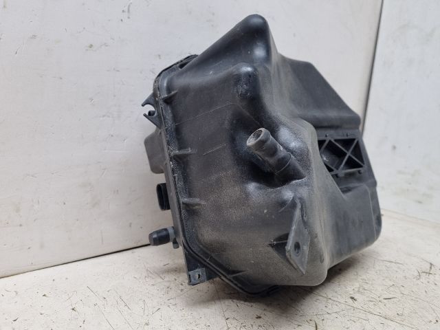 bontott VW TOUAREG Kiegyenlítő Tartály