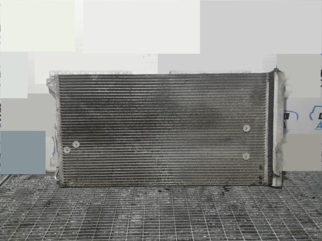 bontott VW TOUAREG Klímahűtő Radiátor