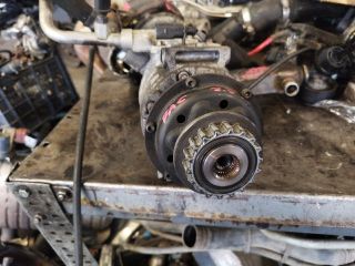 bontott VW TOUAREG Klímakompresszor