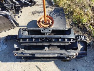 bontott VW TOUAREG Komplett Homlokfal (Részeivel)