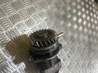 bontott VW TOUAREG Kormányszervó Motor (Hidraulikus)