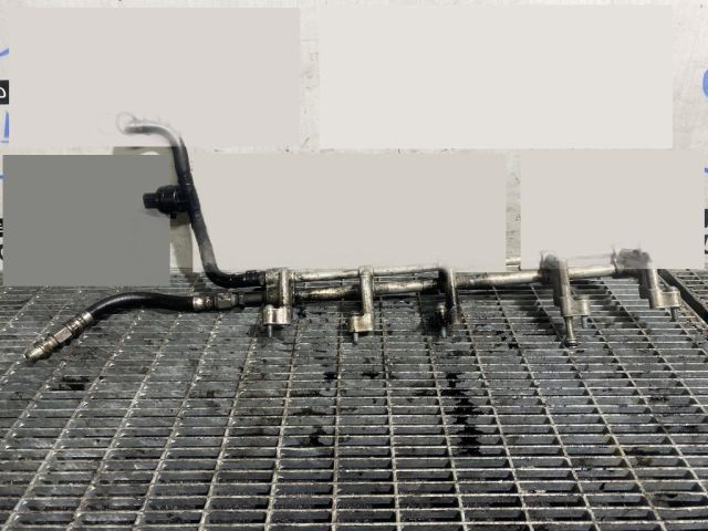 bontott VW TOUAREG Közösnyomócső