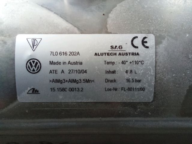 bontott VW TOUAREG Légkompresszor