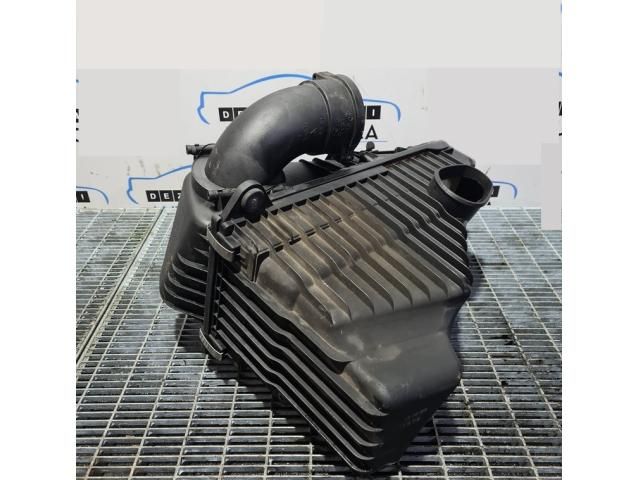 bontott VW TOUAREG Légszűrő Ház