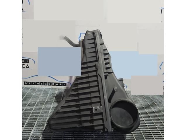 bontott VW TOUAREG Légszűrő Ház