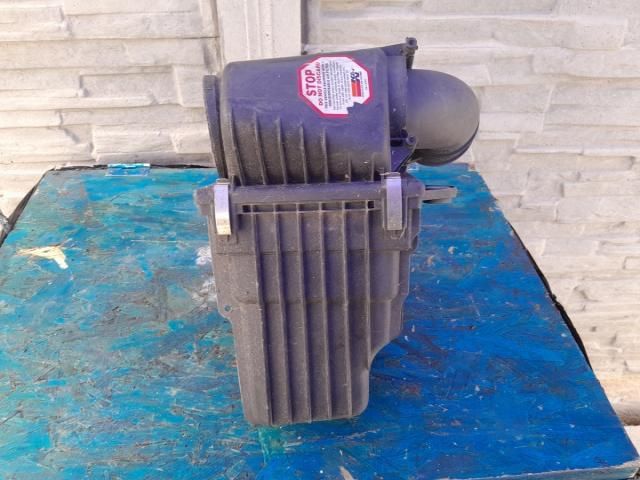 bontott VW TOUAREG Légszűrő Ház