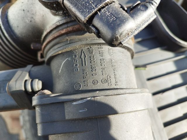 bontott VW TOUAREG Légszűrő Ház