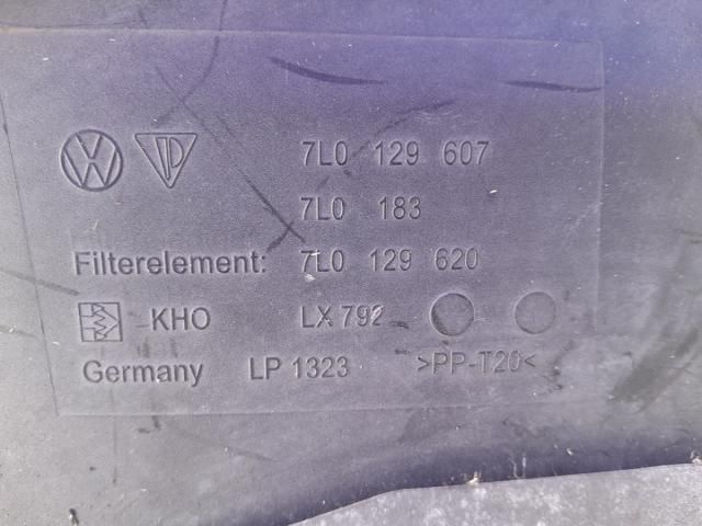 bontott VW TOUAREG Légszűrő Ház