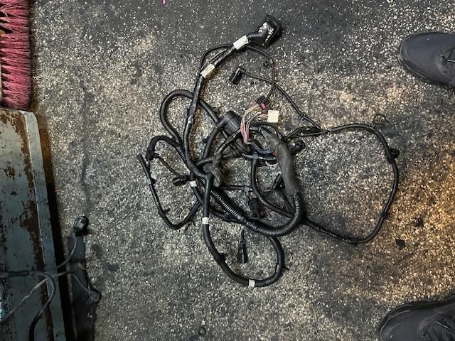 bontott VW TOUAREG Motor Kábelköteg