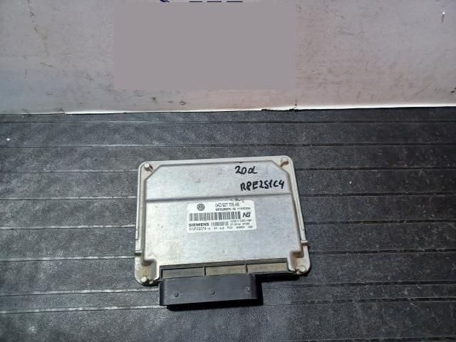 bontott VW TOUAREG Motorvezérlő