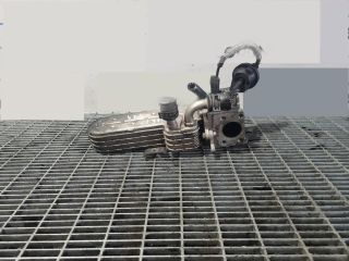 bontott VW TOUAREG Olajhűtő