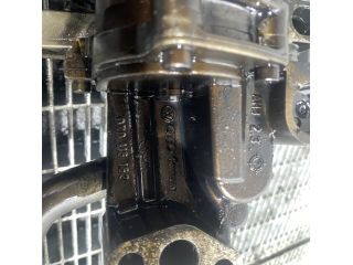 bontott VW TOUAREG Olajszivattyú