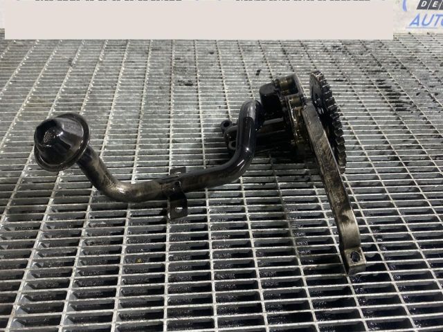 bontott VW TOUAREG Olajszivattyú