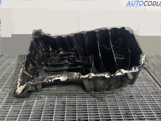 bontott VW TOUAREG Olajteknő