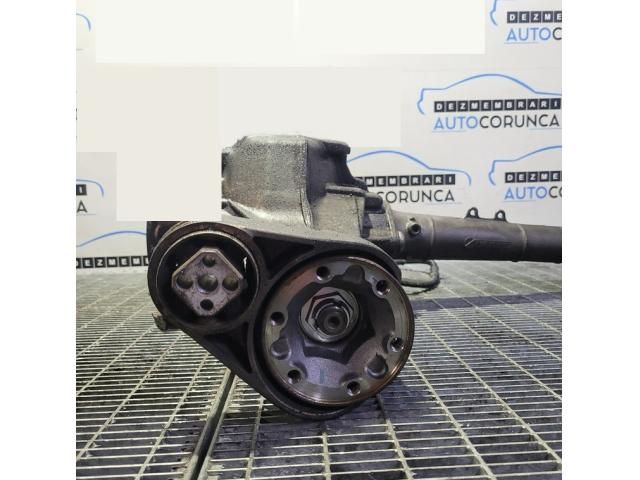 bontott VW TOUAREG Osztómű