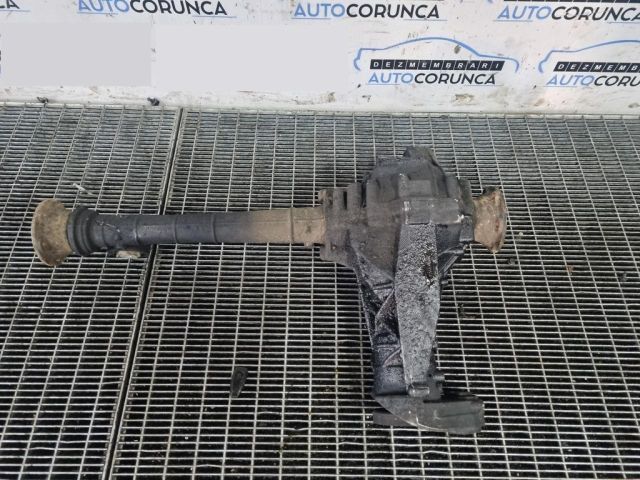 bontott VW TOUAREG Osztómű