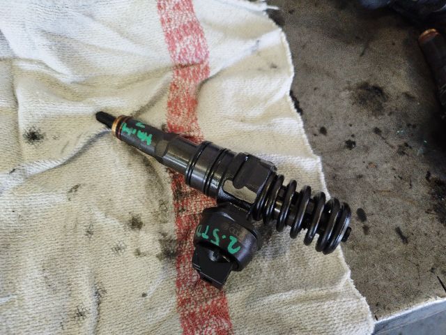 bontott VW TOUAREG Porlasztó (1 db)