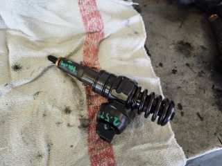 bontott VW TOUAREG Porlasztó (1 db)