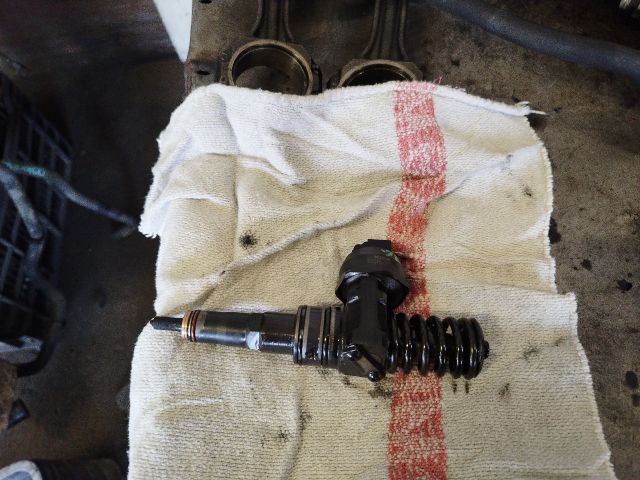 bontott VW TOUAREG Porlasztó (1 db)