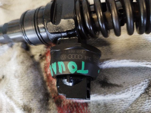 bontott VW TOUAREG Porlasztó (1 db)