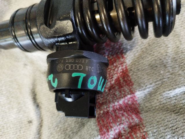 bontott VW TOUAREG Porlasztó (1 db)